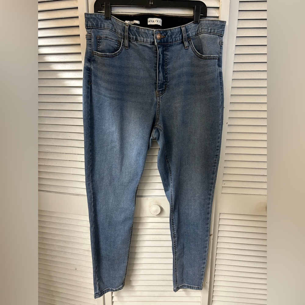 Ava & Viv High Rise Skinny Women's‎ Light Wash Blue Jeans Size 18